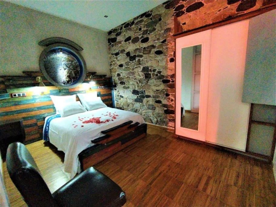 Zentral Club Neutron-Jacuzzi Apartment Belmonte De Miranda Екстериор снимка