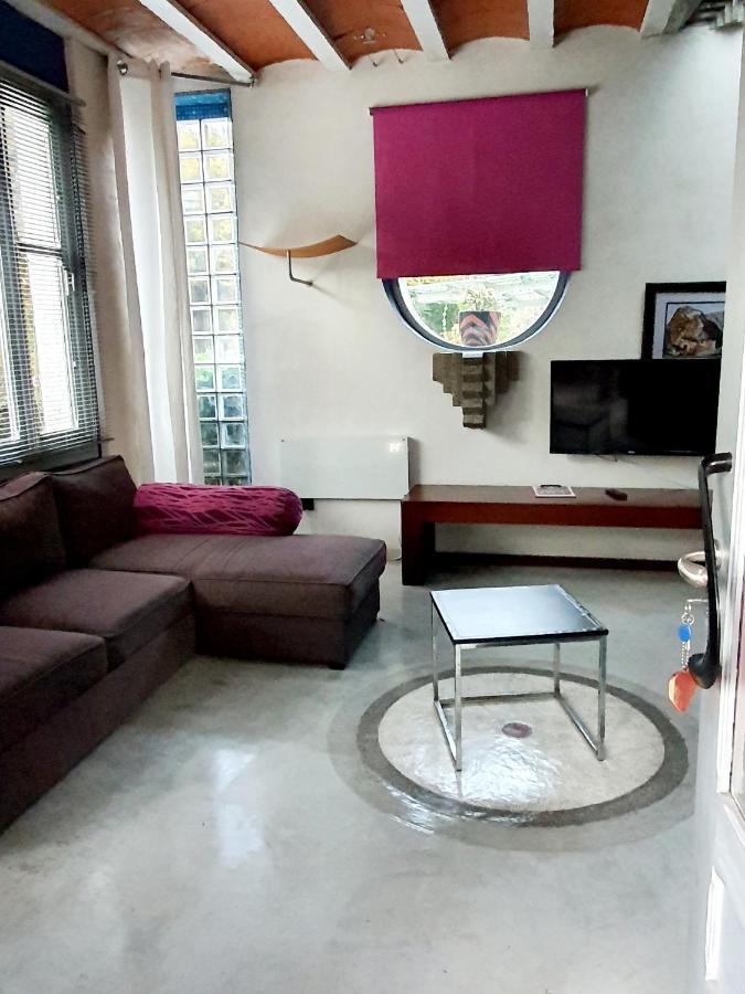 Zentral Club Neutron-Jacuzzi Apartment Belmonte De Miranda Екстериор снимка